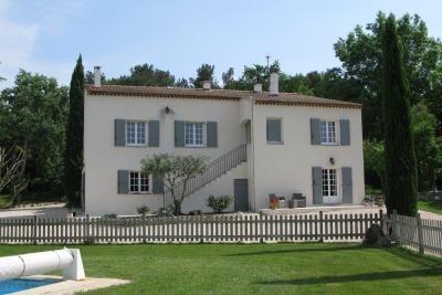 Maison &agrave; vendre &agrave; Aix-en-Provence  - 7 pi&egrave;ces 241 m&sup2; 