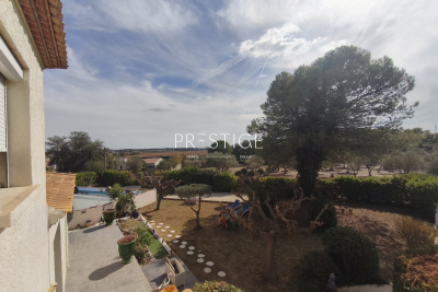 Maison à vendre appartement avec jardin la plaine 