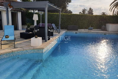 Maison &agrave; vendre &agrave; ST-BRES  - 7 pi&egrave;ces - 214 m&sup2; 