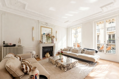 Appartement à vendre à PARIS 7EME Roquette 13 - 6 pièces - 147 m² 