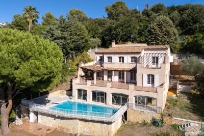 House for sale in ST-PAUL-DE-VENCE  - 8 rooms - 374 m² 