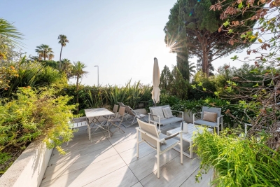 Apartment for sale in CANNES  - 4 rooms - 111 m² 