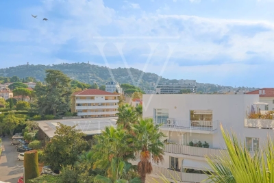 Appartement à vendre à CANNES Touët-sur-Var - 2 pièces - 43 m² 