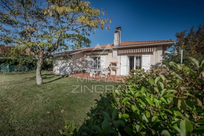 House for sale in LA TESTE-DE-BUCH  - 4 rooms - 123 m² 