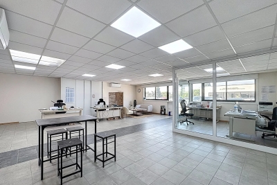 Commerce à vendre à GRASSE  - 9 pièces - 175 m² 