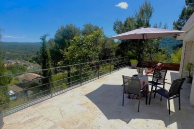 Maison à vendre à CONTES  - 6 pièces - 180 m² 