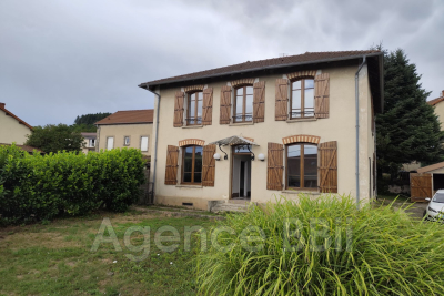 Maison &agrave; vendre &agrave; CHAUFFAILLES  - 7 pi&egrave;ces - 140 m&sup2; 
