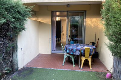 Appartement à louer à ST-RAPHAËL  - 1 pièces - 20 m² 