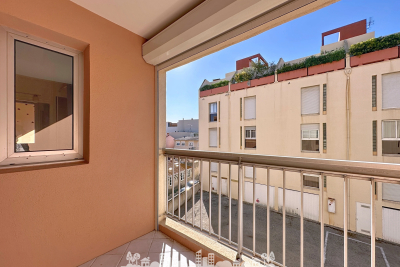 Apartment for sale in CAVALAIRE-SUR-MER  - 1 rooms - 20 m&sup2; 