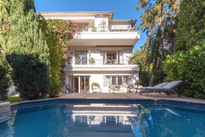 Maison &agrave; vendre &agrave; NICE Desambrois - 11 pi&egrave;ces - 360 m&sup2; 