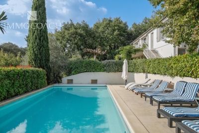 Maison &agrave; vendre &agrave; COLLOBRIÈRES Collobrières - 6 pi&egrave;ces - 182 m&sup2; 