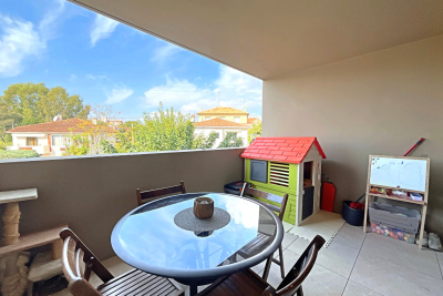 Appartement à vendre parking balcon st raphael