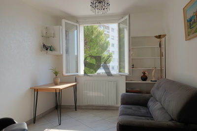 Appartement à vendre à MARSEILLE 4EME Petite Couronne - 3 pièces - 50 m² 