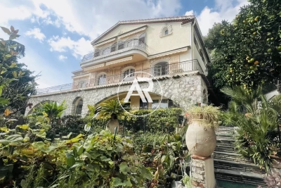 Maison à vendre maison vue mer roquebrun 