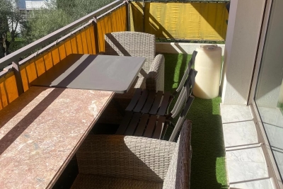 Appartement à louer à NICE  - 3 pièces - 90 m² 