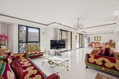 Apartment for sale in CANNES  - 6 rooms - 232 m² 