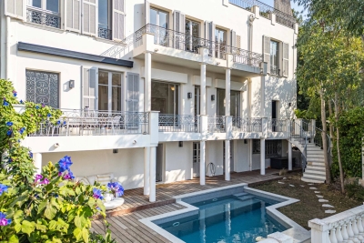 House for sale in NICE  - 8 rooms - 222 m² 