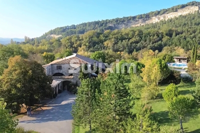 Maison &agrave; vendre &agrave; SAOU  - 13 pi&egrave;ces - 820 m&sup2; 