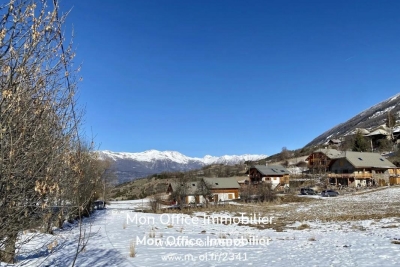 terrain à vendre à LES ORRES  - 1 pièces - 670 m² 