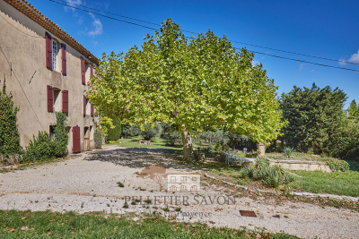 Maison à vendre à AIX-EN-PROVENCE La Serane - 8 pièces - 194 m² 