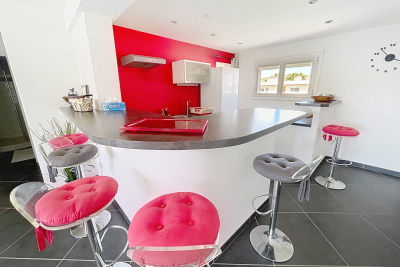 Appartement à louer à SIX-FOURS-LES-PLAGES  - 3 pièces - 58 m² 