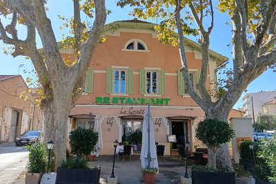 Commerce &agrave; vendre &agrave; La Seyne-sur-Mer  - 4 pi&egrave;ces 112 m&sup2; 