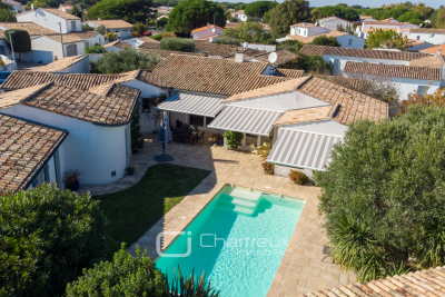 Maison &agrave; vendre &agrave; LA COUARDE SUR MER  - 7 pi&egrave;ces - 225 m&sup2; 