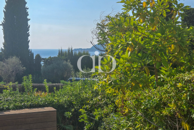 Appartement à vendre à CASSIS  - 2 pièces - 42 m² 