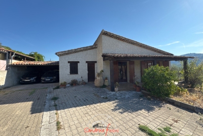 Maison à vendre à CARROS Bonson - 3 pièces - 98 m² 