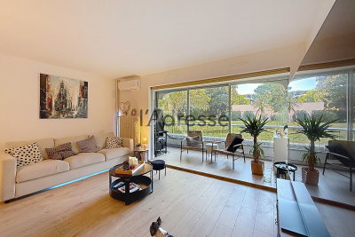 Apartment for sale in MANDELIEU-LA-NAPOULE  - 5 rooms - 93 m² 