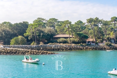 Maison à vendre à CAP-FERRET La Brède - 7 pièces - 185 m² 