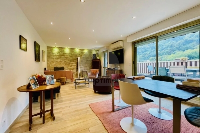 Appartement à vendre vue dernier etage terrasse