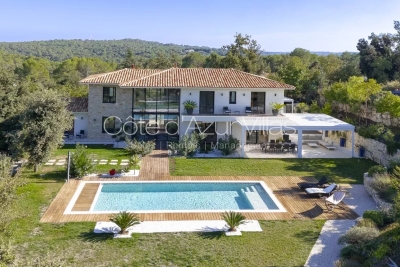 House for sale in ROQUEFORT-LES-PINS  - 10 rooms - 324 m² 