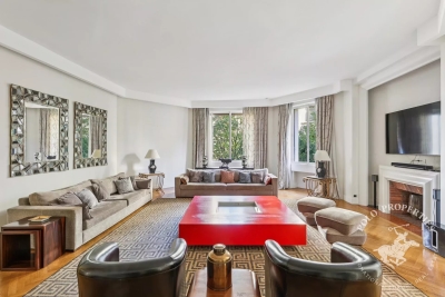 Appartement &agrave; vendre &agrave; PARIS 16EME Pont de Flandre - 5 pi&egrave;ces - 292 m&sup2; 