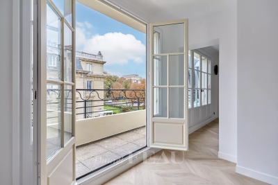 Appartement à vendre à PARIS 16EME Charonne - 6 pièces - 153 m² 