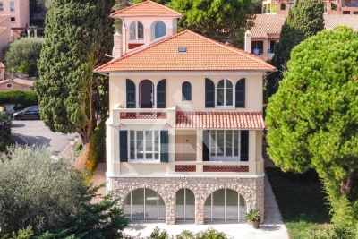 House for sale in ST-JEAN-CAP-FERRAT  - 8 rooms - 268 m² 