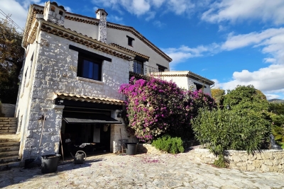 Maison &agrave; vendre &agrave; VENCE  - 4 pi&egrave;ces - 118 m&sup2; 