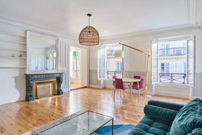 Appartement à vendre à PARIS 9EME Charonne - 4 pièces - 117 m² 