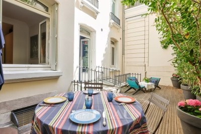 Appartement à vendre à PARIS 7EME Chaillot 2 - 6 pièces - 159 m² 