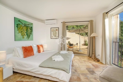Villa in Grimaud for rental from 17 500 € / week, Photo 16