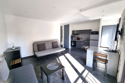 Appartement &agrave; louer &agrave; ST-RAPHAËL  - 1 pi&egrave;ces - 31 m&sup2; 