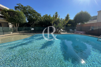 Appartement &agrave; vendre &agrave; HYÈRES  - 3 pi&egrave;ces - 53 m&sup2; 
