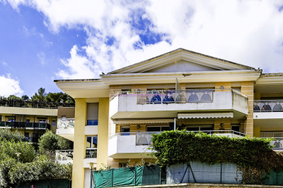 Appartement à vendre vue mer ou montagne 