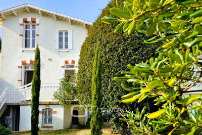 Maison à vendre à ST GEORGES DE DIDONNE  - 4 pièces - 82 m² 