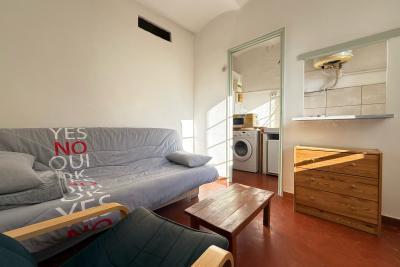 Appartement à louer à TOULON  - 1 pièces - 17 m² 