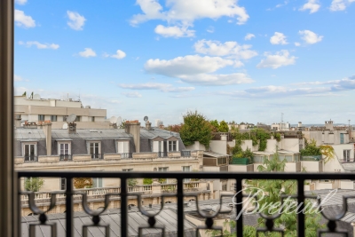 Appartement à vendre à PARIS 16EME Saint-Vincent de Paul 5 - 3 pièces - 66 m² 