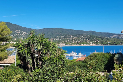 Apartment for sale in CAVALAIRE-SUR-MER Fayence - 10 rooms - 203 m² 