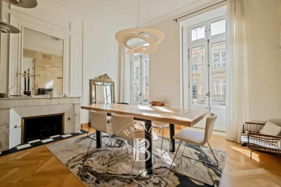 Appartement &agrave; vendre &agrave; BORDEAUX  - 6 pi&egrave;ces - 168 m&sup2; 