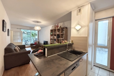 Appartement à vendre à BORDEAUX  - 2 pièces - 46 m² 