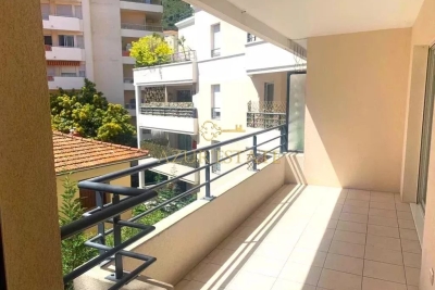 Appartement à louer à BEAUSOLEIL  - 2 pièces - 44 m² 